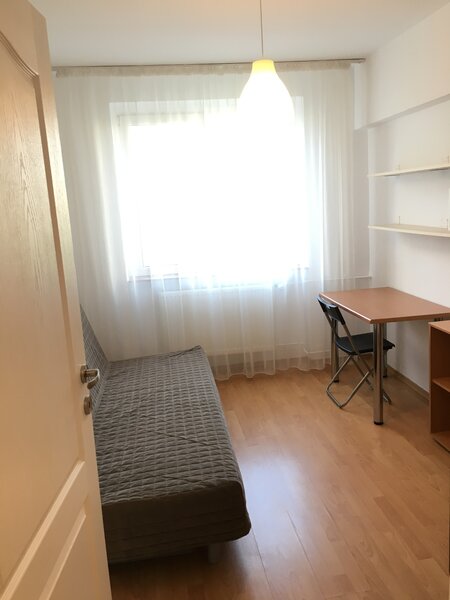 Tineretului langa parc si metrou, apartament 3 camere cu loc de parcare